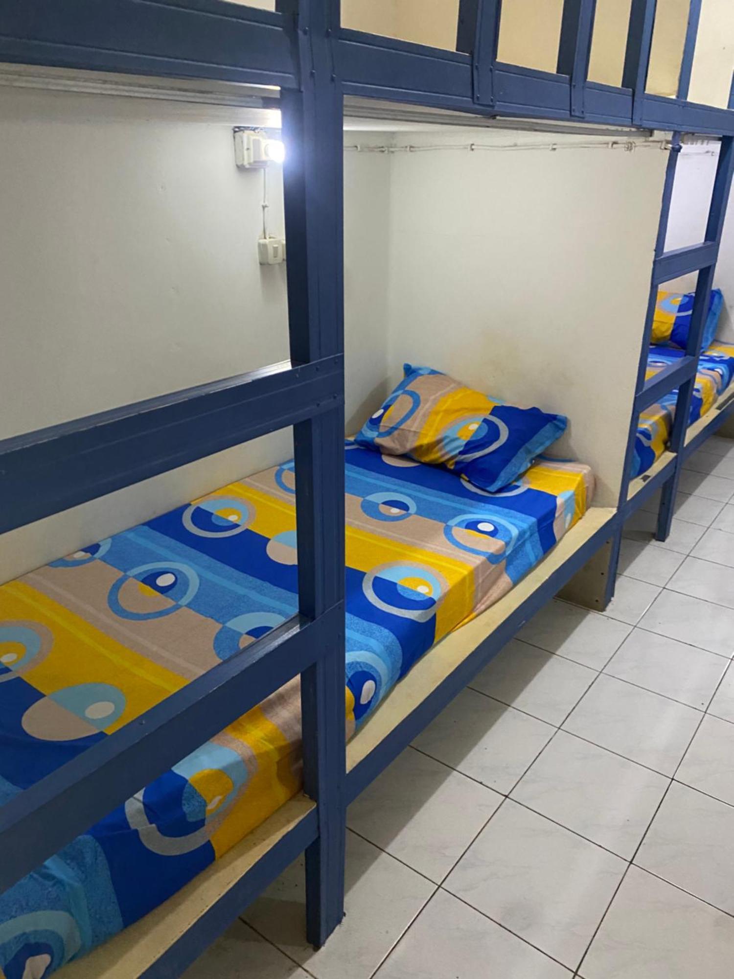 Cempaka Hostel Labuan Bajo Eksteriør billede